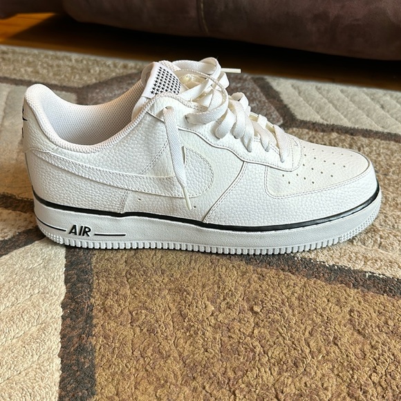 Nike Other - NIKE AIR FORCE ONE